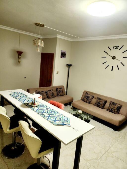 Kot Nu - Beach Themed Apartment - 3 Mins Walk From The Sea Flic-en-Flacq Εξωτερικό φωτογραφία